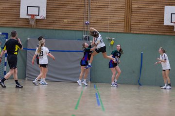 Bild 161 - B-Juniorinnen SV Henstedt-Ulzburg - SG Wittorf / FT Neum�nster : Ergebnis: 19:22